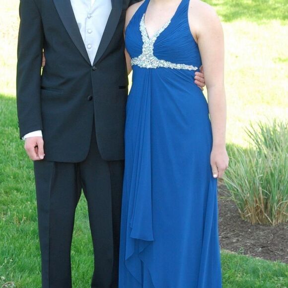 Faviana Navy Prom Dress - Picture 1 of 8